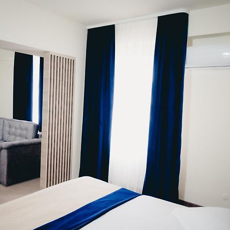 Hotel Valahia Търговище Екстериор снимка