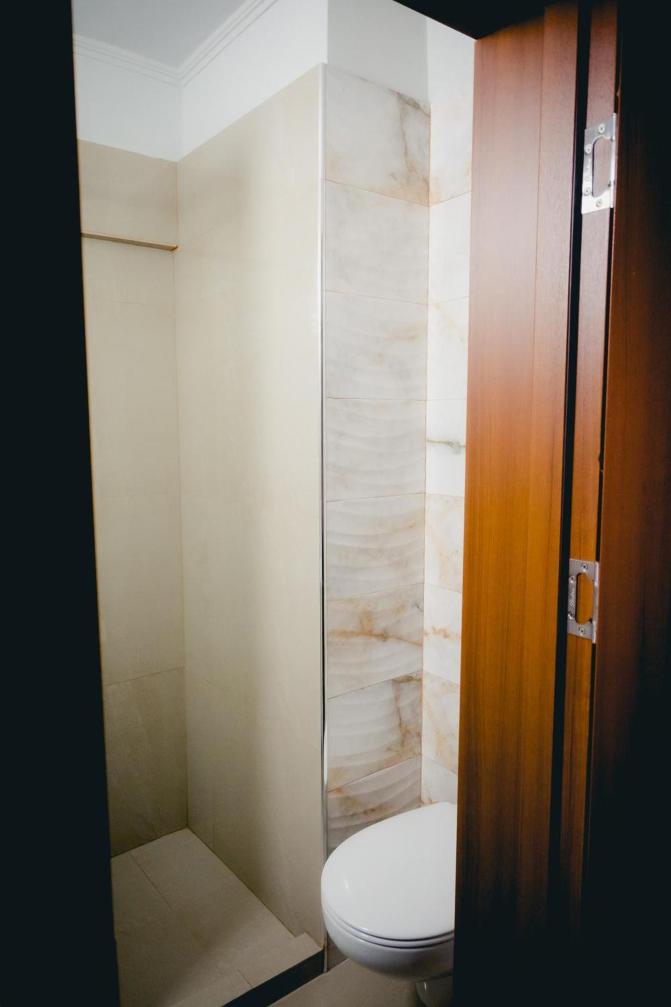Hotel Valahia Търговище Екстериор снимка