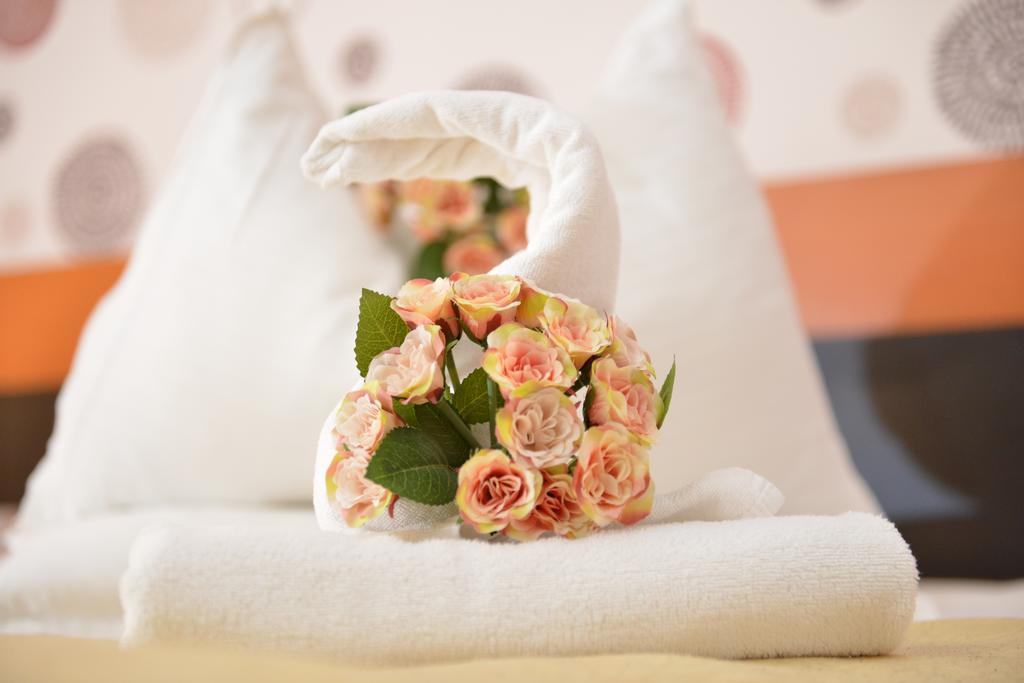 Hotel Valahia Търговище Екстериор снимка